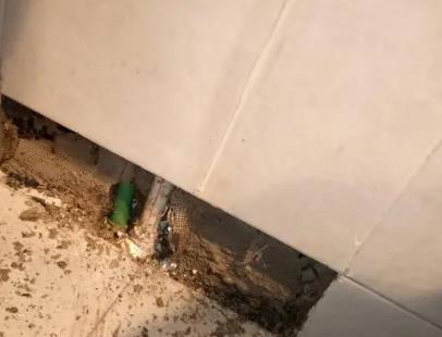 民权楼顶漏水维修公司分享下修复水管漏水的几种小方法